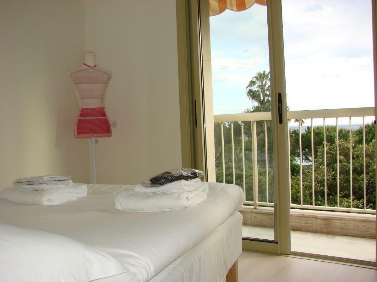 Sea View Apartment *