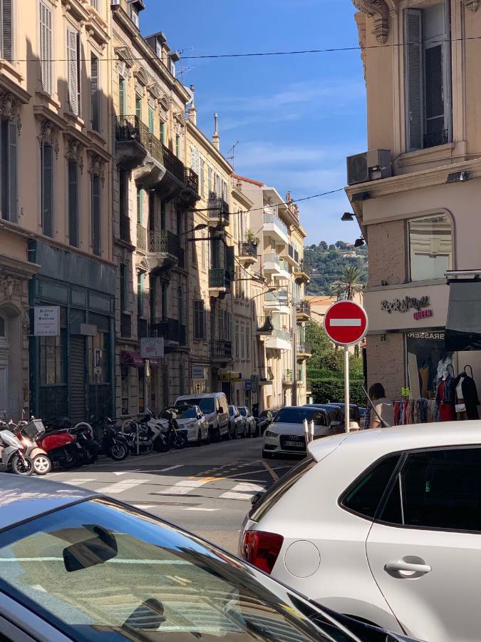 7e Art 2 Pieces 3 Etoiles Calme Plein Centre 5mn Plages Et Palais * Cannes