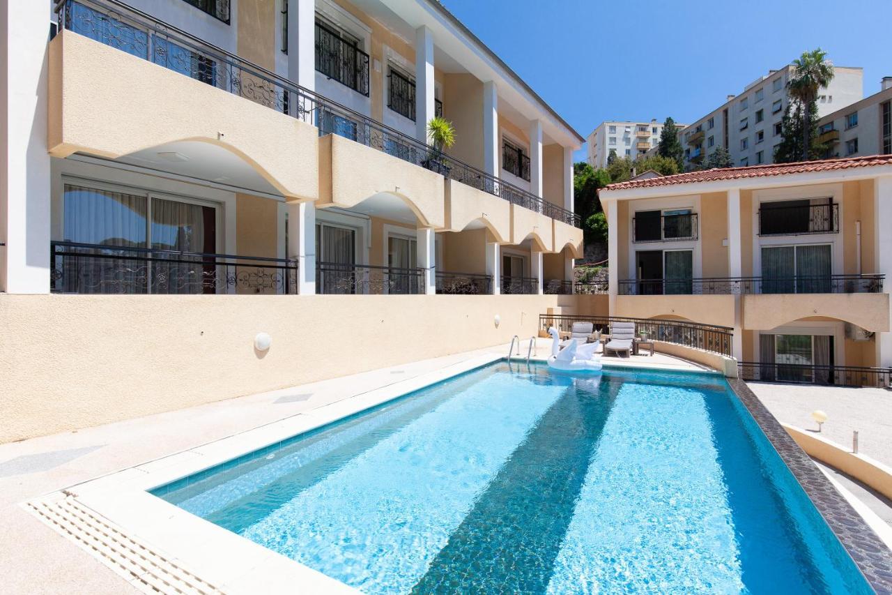 Aparthotel D'azur Riou 2*
