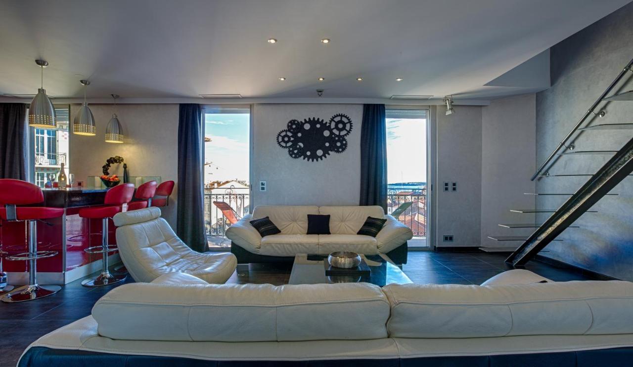 Rg Duplex - Lra Apartment *
