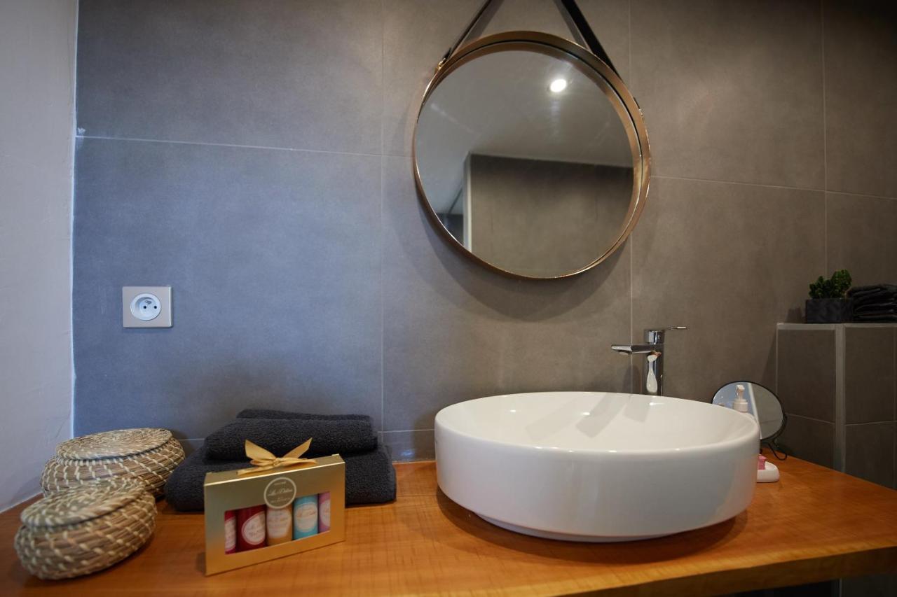 Apartment 6 Rue Coste Corail *