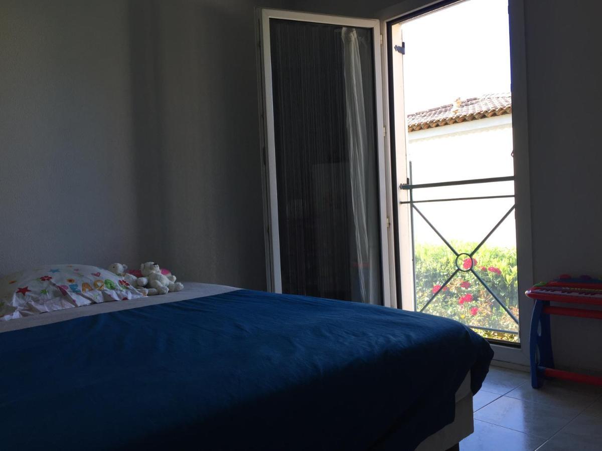3 Garden Pool Parking 2 Min By Car Villa