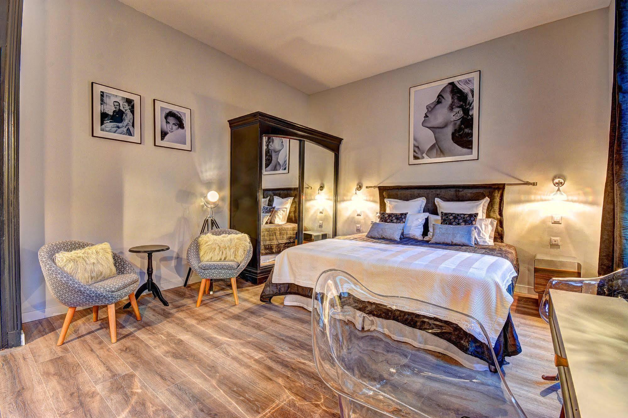 Hotel Claudia Centre - Parking 3*