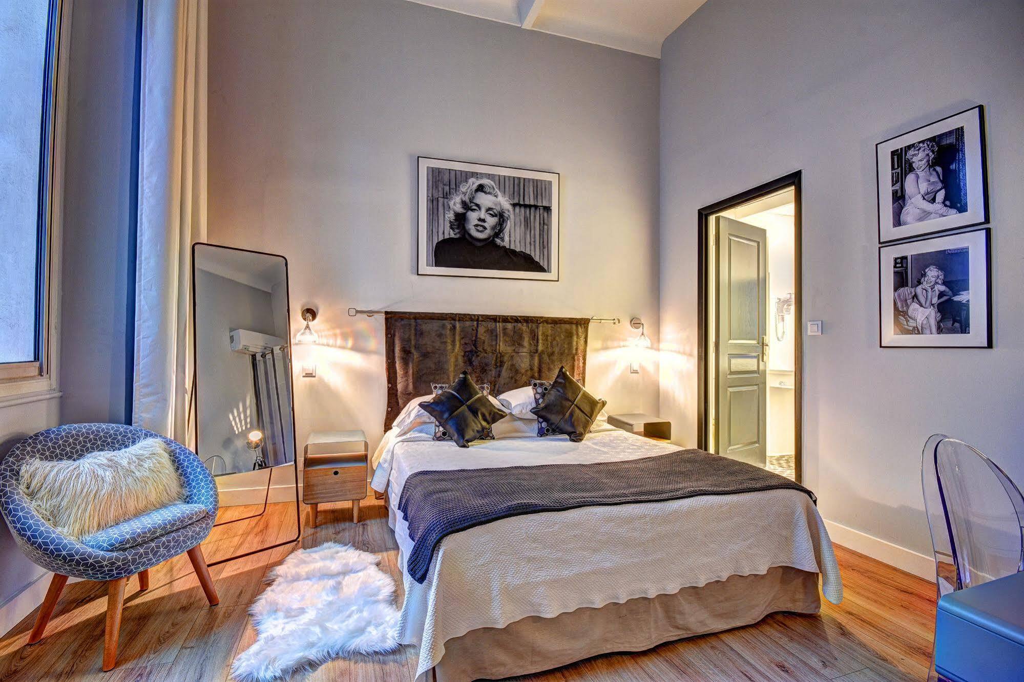 Claudia Centre - Parking Hotel 3*