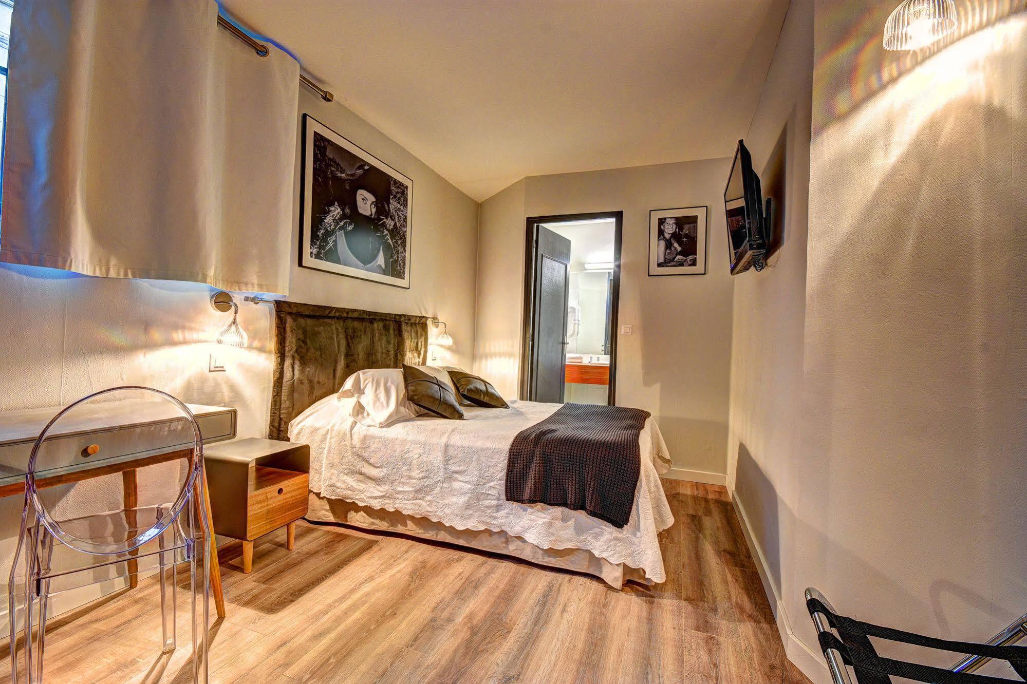Claudia Centre - Parking Hotel 3*