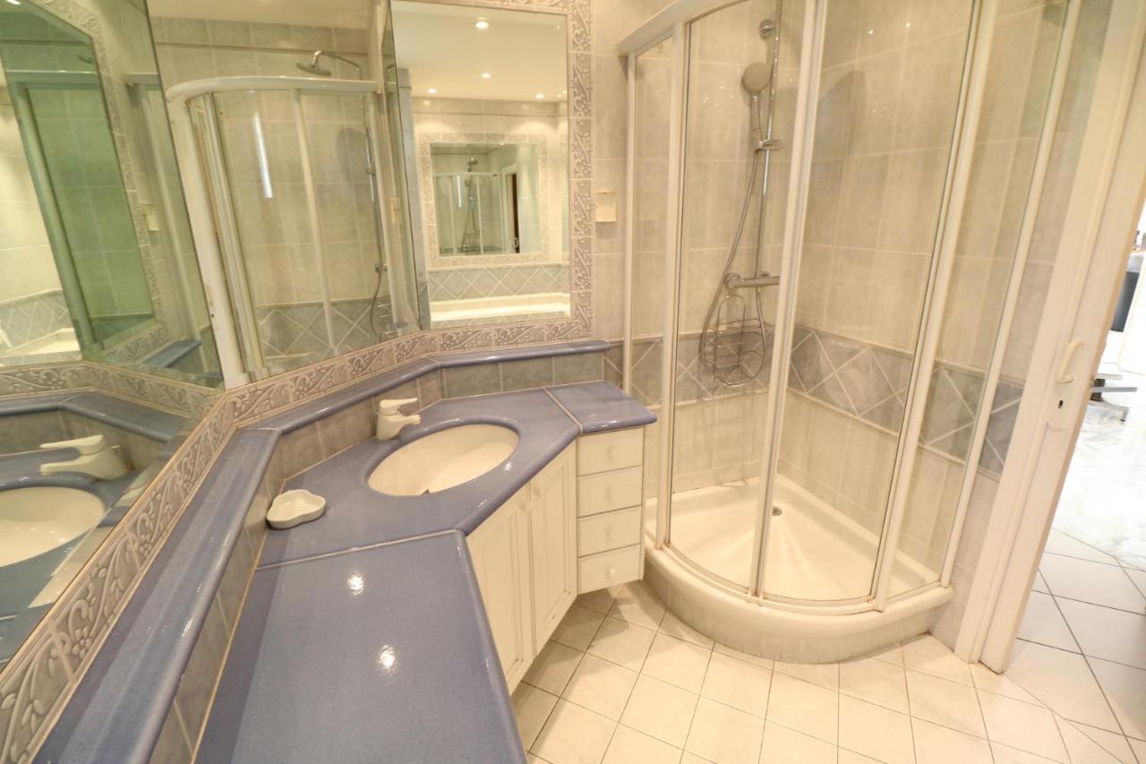 Apartment 2, 3 And 4 Bedroom Sea View Forville 5 Mins From The Palais *