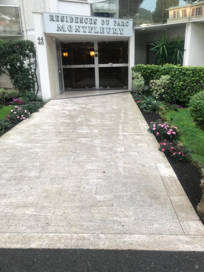 Apartment Tres Beau T2 Dans Parc Montfleury ,proche Centre ,au Calme 44 Bd Montfleury *