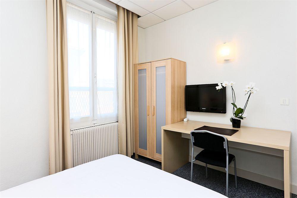 Hotel P.l.m. 2*