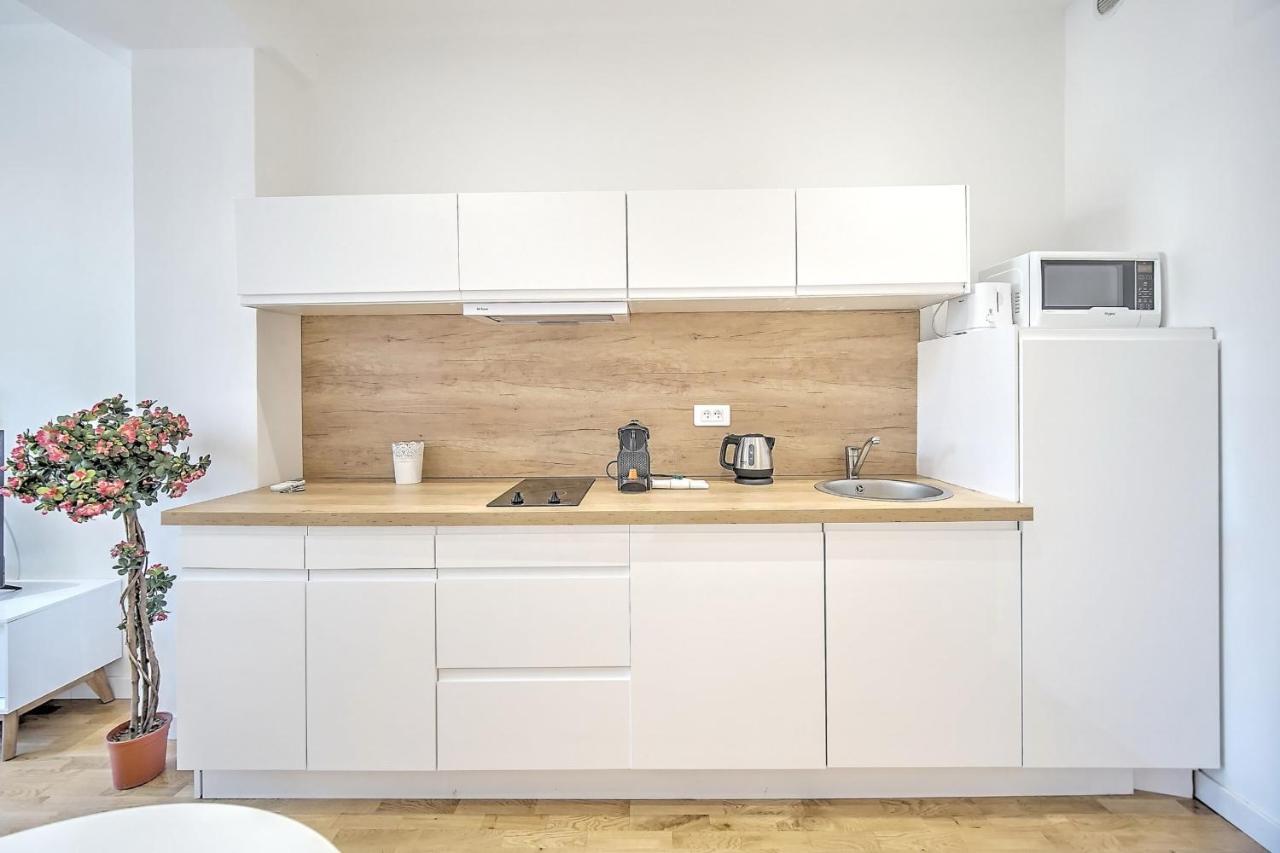 Apartment Heart Of Town Cozy Bright Warm & Sunny By Olam Cannes