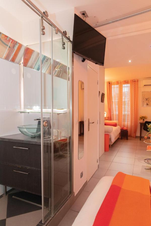 Flat * Cannes