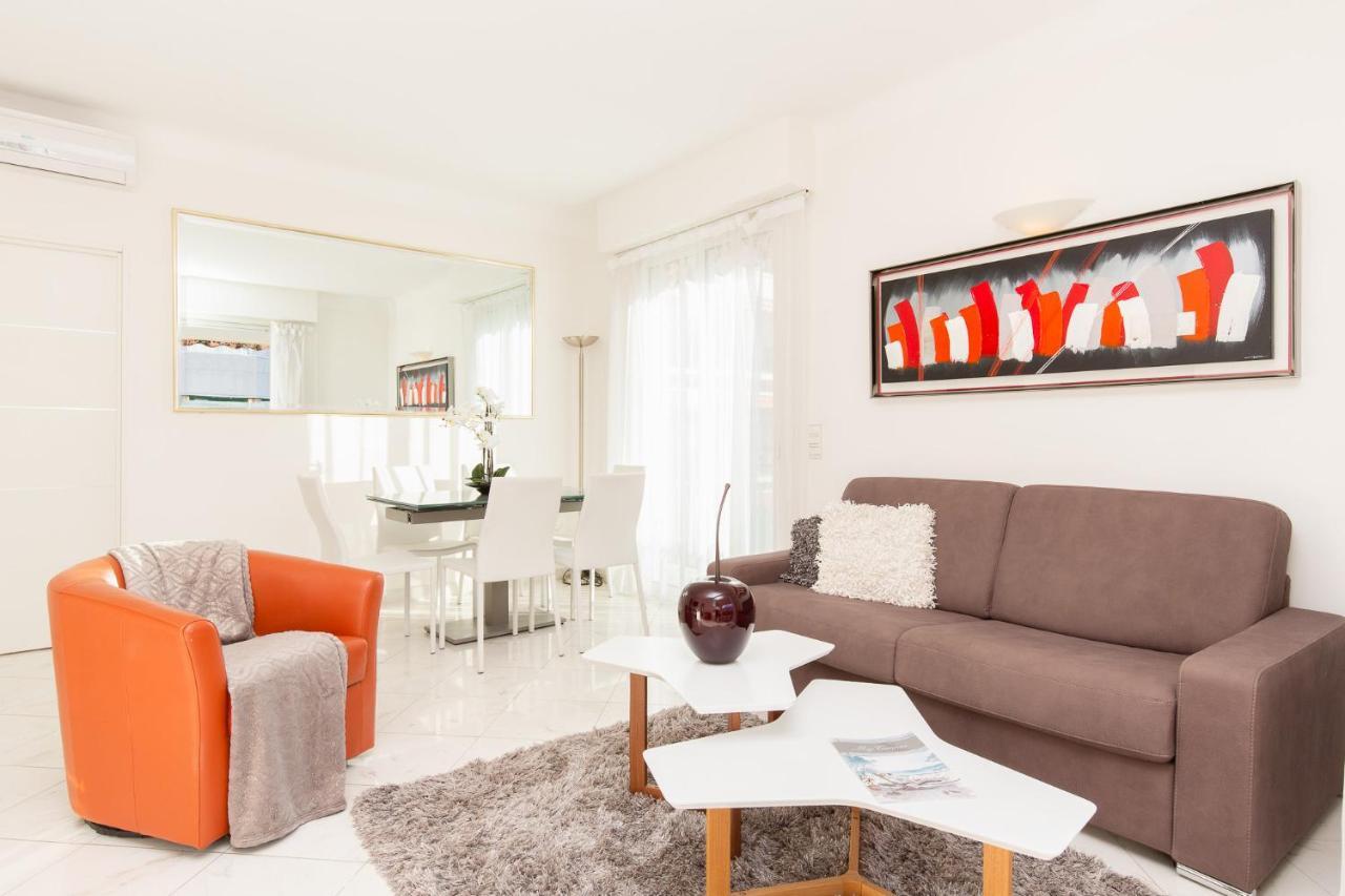 Mariott Area: Sunny 2 Beds /2 Baths Apartment Cannes