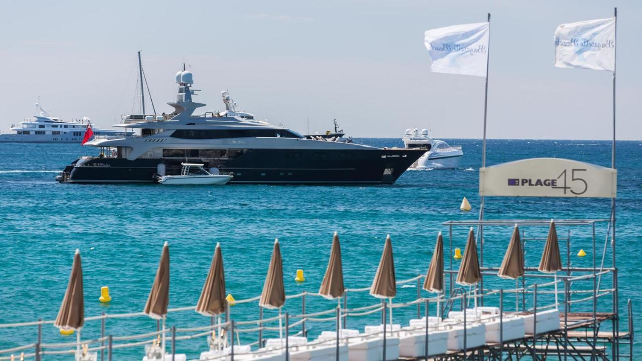 Carre Ginger * Cannes