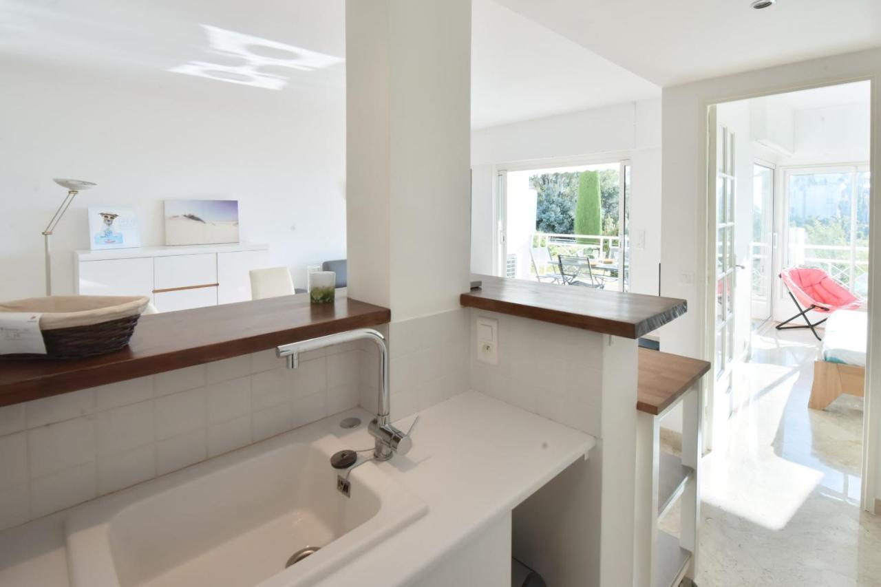 1-br Sea View Luxury Residential With Pool