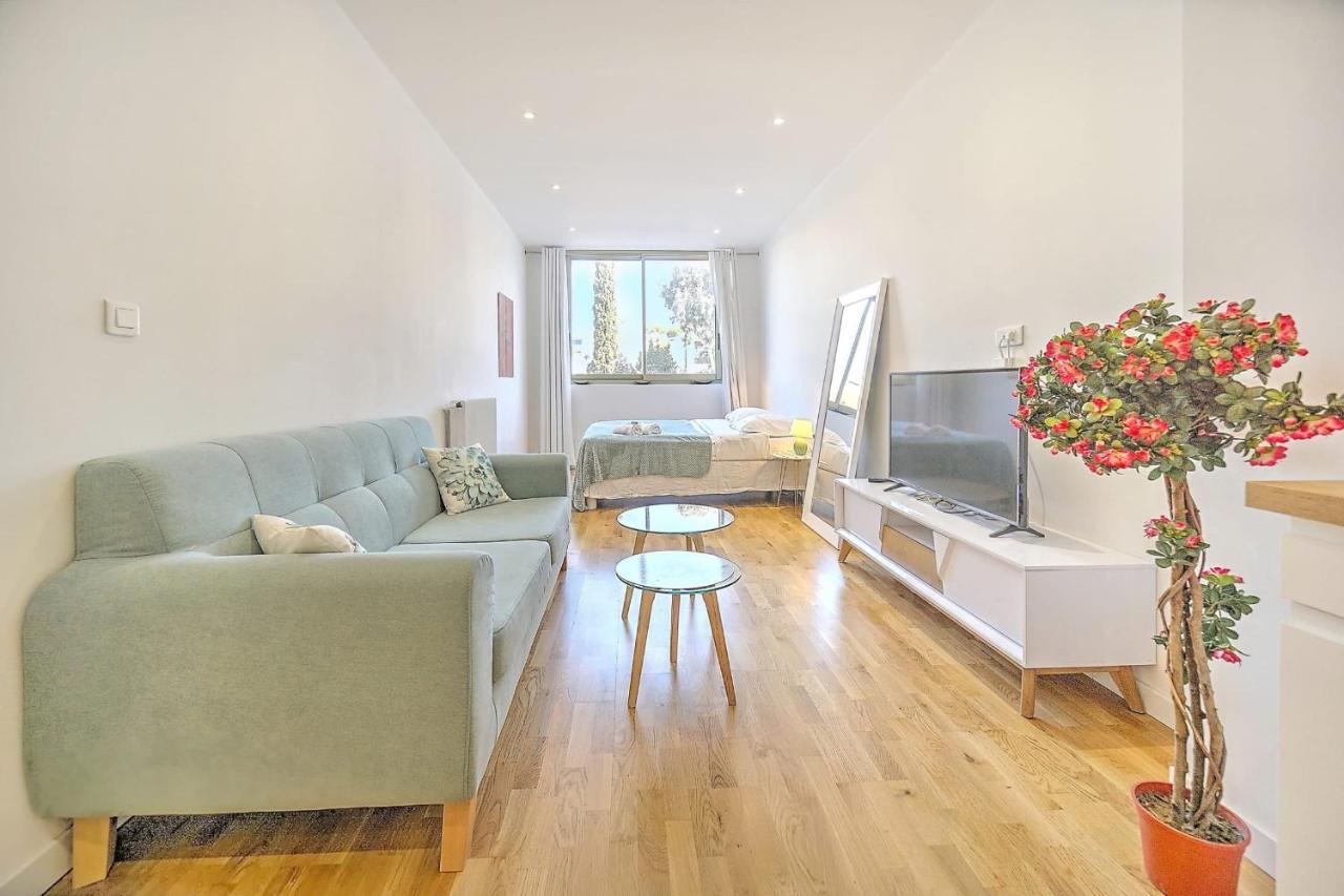 Heart Of Town Cozy Bright Warm & Sunny By Olam Apartment *