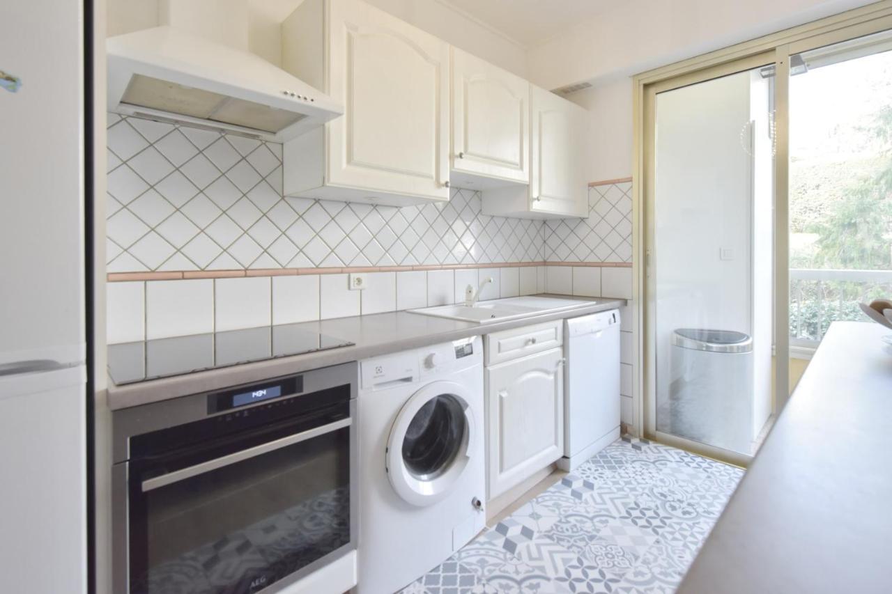 2-br With Pool & Garage - 10 Min Walk To Center Apartment *