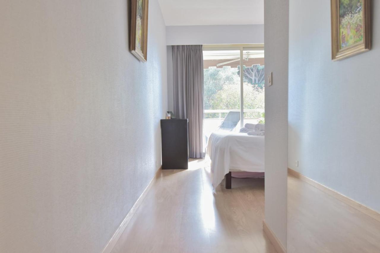 Apartment 2-br With Pool & Garage - 10 Min Walk To Center *