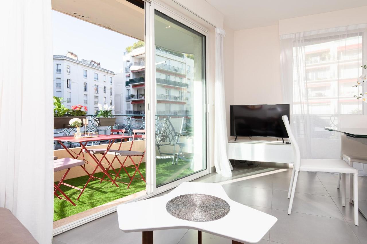 Marriott : 2 Beds/2 Baths Sea View Apartment *