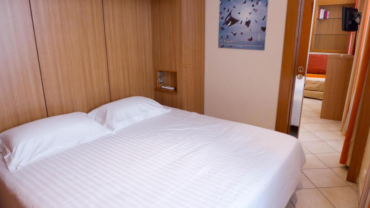 Residences Cresci Apartment *