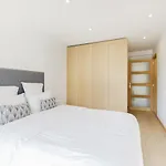 Carlton Area Xxl Luxe 1 Bed With Large Terrace