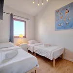 Immogroom - Refurbished - Sea View - Wifi - Air Conditioning
