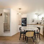 Renovated Duplex - Cannes Croisette Golden Square