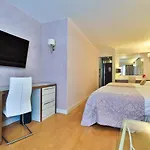 Hotel Le Fouquet\'s