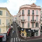 Viva Riviera - 1 Rue Victor Cousin