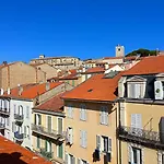 Studio Renove Au Suquet A Cannes