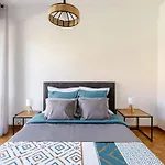 +++++ brand new flat 4 persons near Hotel Martinez, center&Palais des festivals +++++