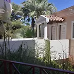 Studio A Cannes Vue Mer Refait A Neuf Avec Piscine