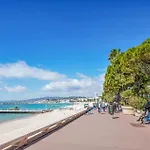 Amazing Apartment In Cannes With Kitchen