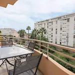 Le Madrid Avec Balcon Proche Croisette, Plages Et Palais Des Festivals