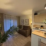Cannes Beach Appartements - Piscine Proche Mer
