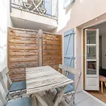Magnificent Renovated 2 Room Apartment - Terrace - 1Br 4P