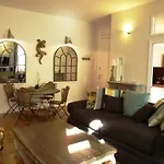 Luxury Three Bed Apartment In Cannes Just A Couple Of Minutes Walk To The Palais And Beaches 669