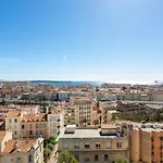 Rooftop Sea View Yourhosthelper