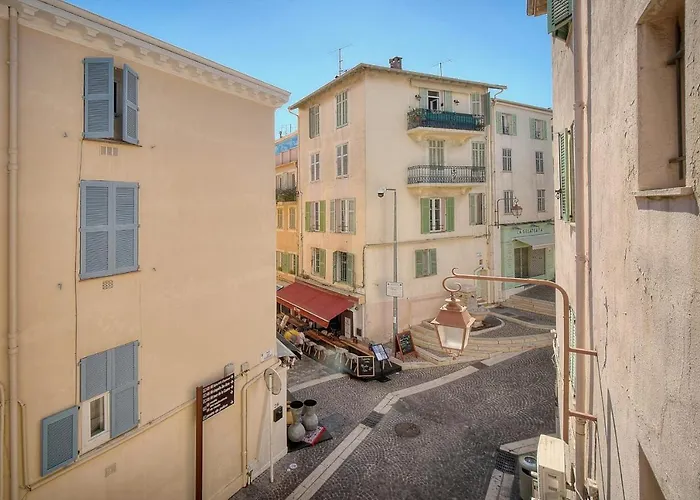 Immogroom - Heart Of The Suquet - City Center - Modern