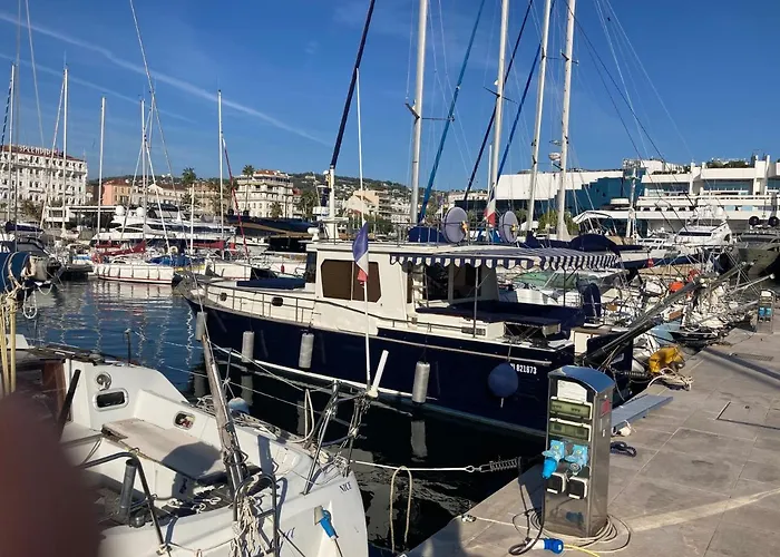 Sejour Athipique A Cannes