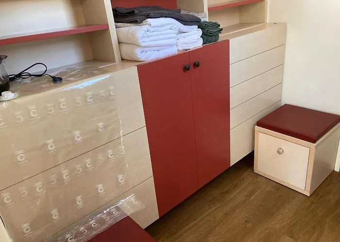 Cannes Appt 4 Pers/4 F Renoir