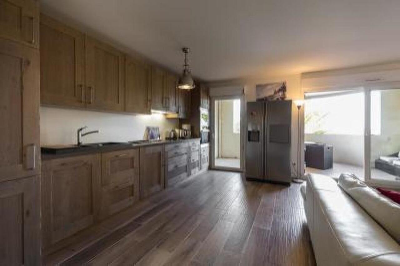 Modern Spacious 3 Bed 2 Bath In Quiet Residential Area Of Walking Distance To Croisette 1769 Cannes