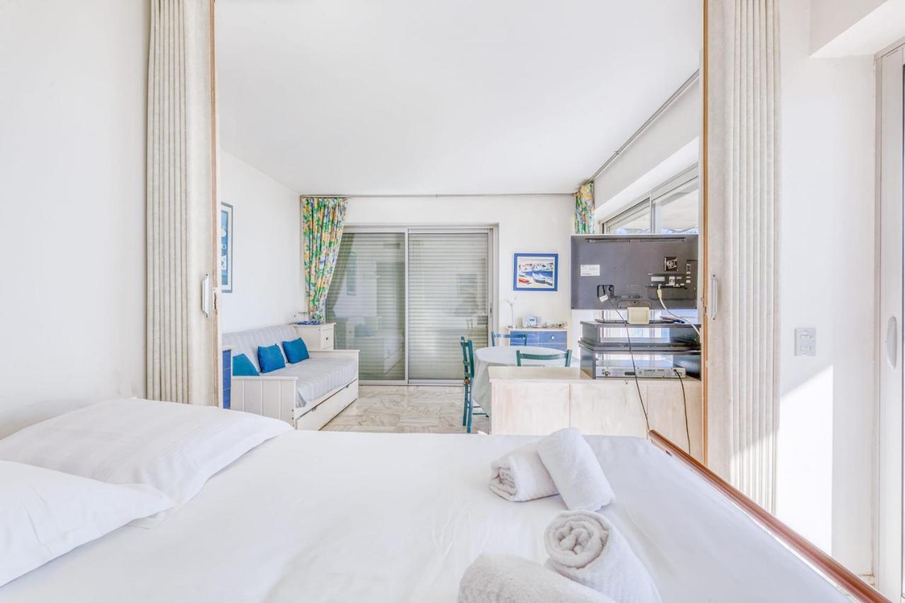Guestready - Airy Studio With Ocean View * Cannes