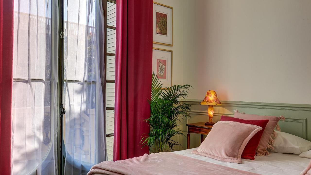 Cocoon In ***** Apartment Cannes