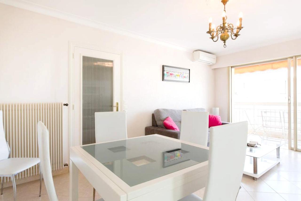 Appartement Moderne A Cannes Avec Balcon Et Vue Sur La Ville 55 M² Apartment *