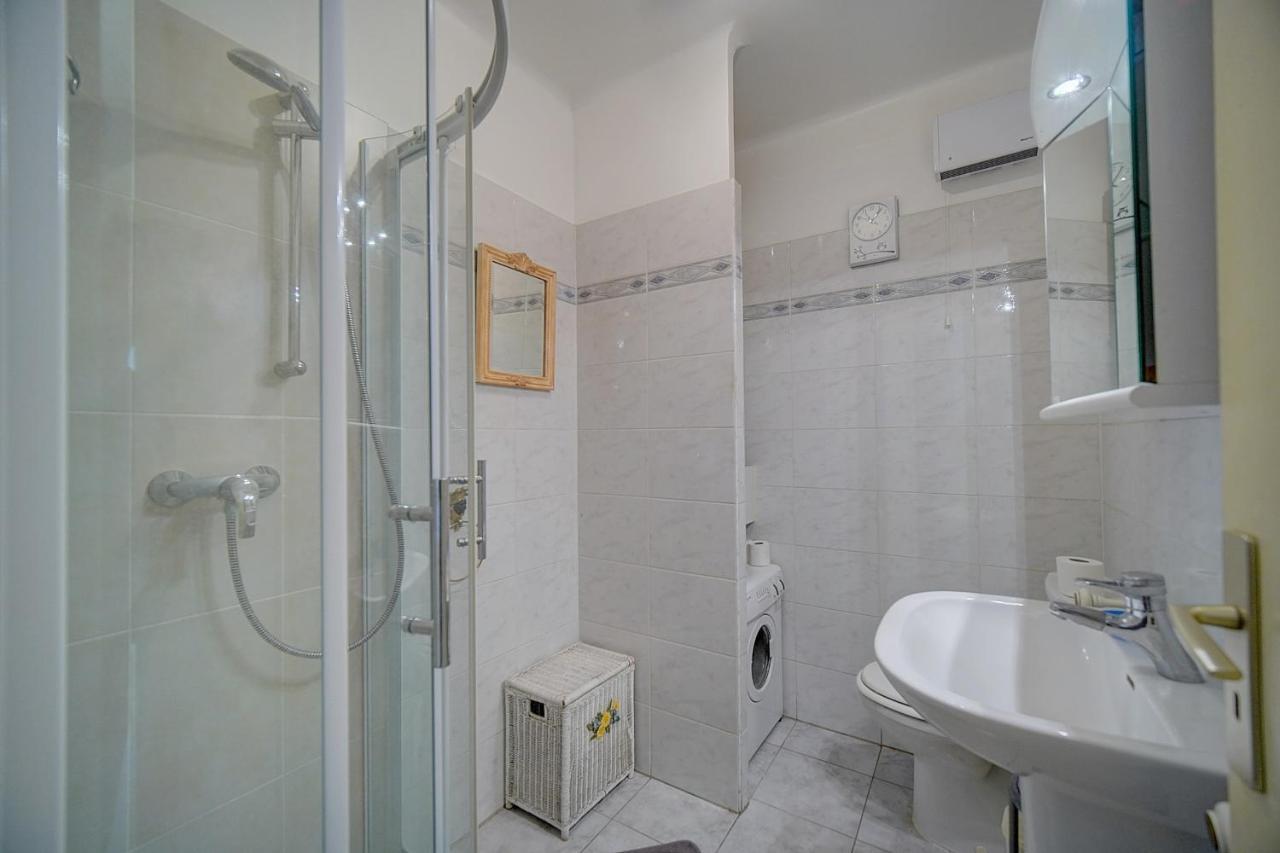 Appartement Immogroom- Sea View - Center- Ac- Front Of The Beaches