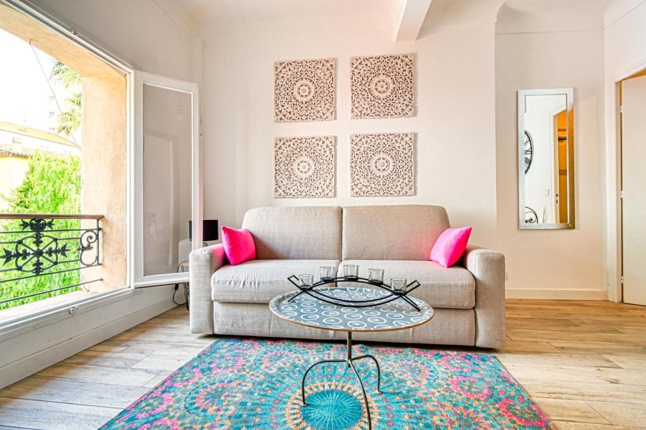 Romantic And New In The Famous Rue Meynadier In The Supercentre Of Apartment Cannes