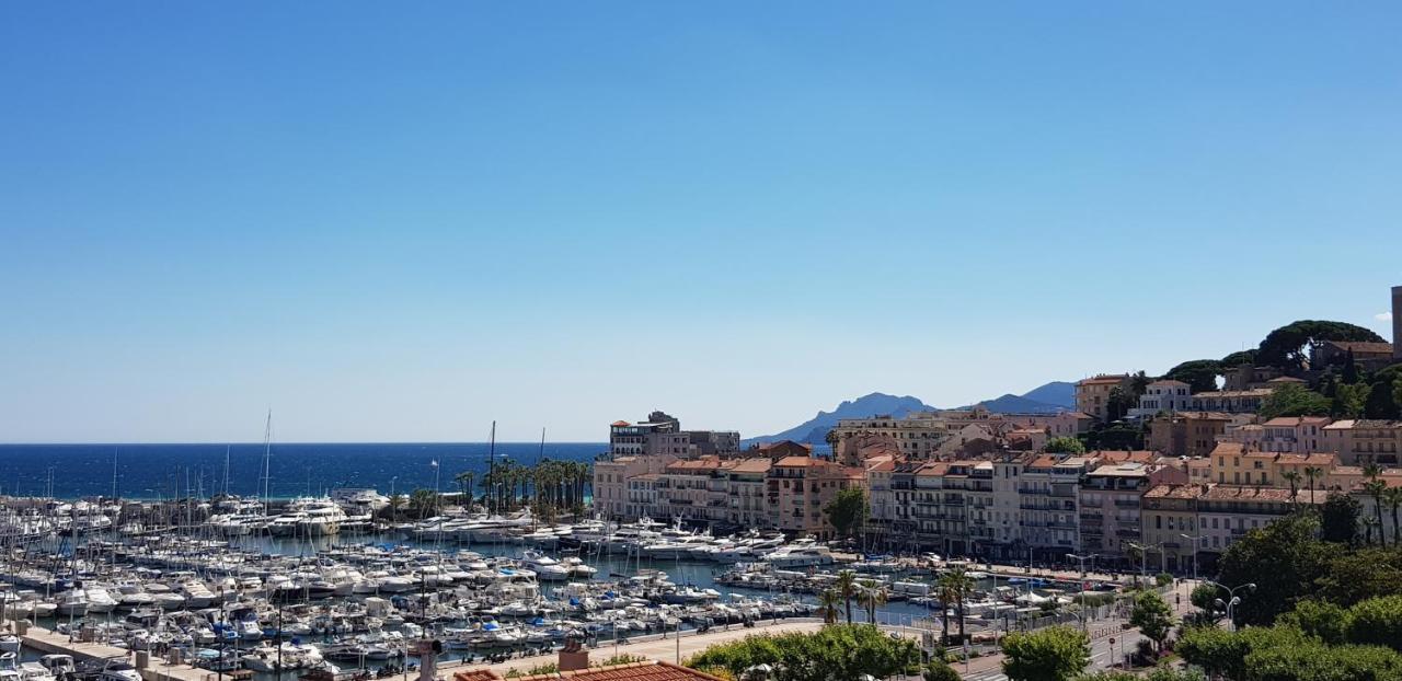 O Festival Palace, Terrace With Panoramic Sea View * Cannes