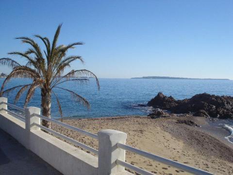 Apartment #cannes Boccacabana Beach, Seafront, In Resid Pierre&vacances 3 Stars