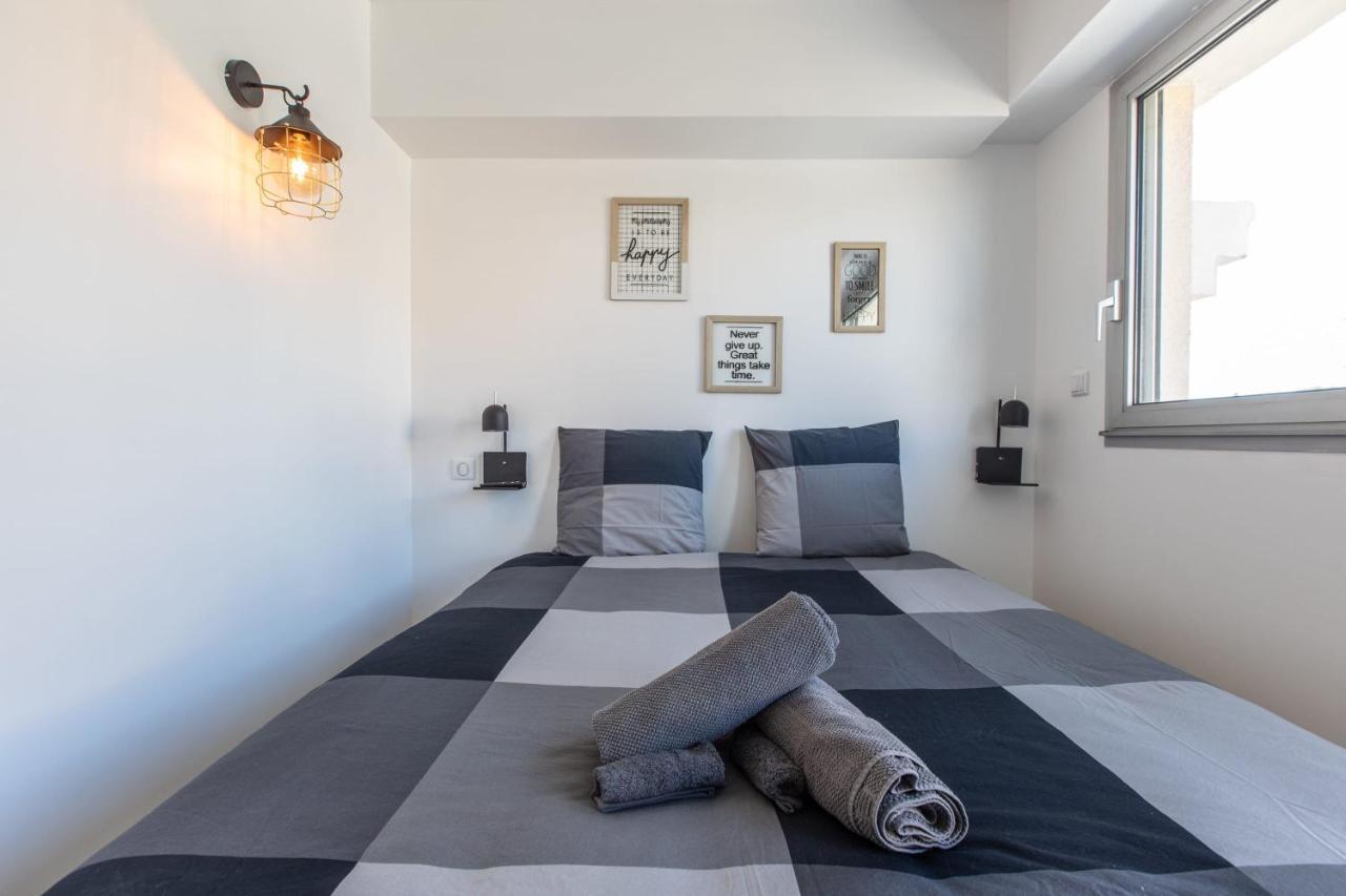 Lb Vacation I Center, Renovated With Balcony, Ideal For Holidays Or Congress! *