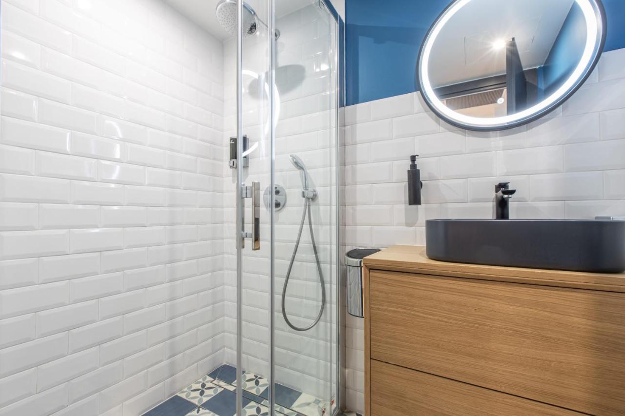 Lb Vacation I Center, Renovated With Balcony, Ideal For Holidays Or Congress!