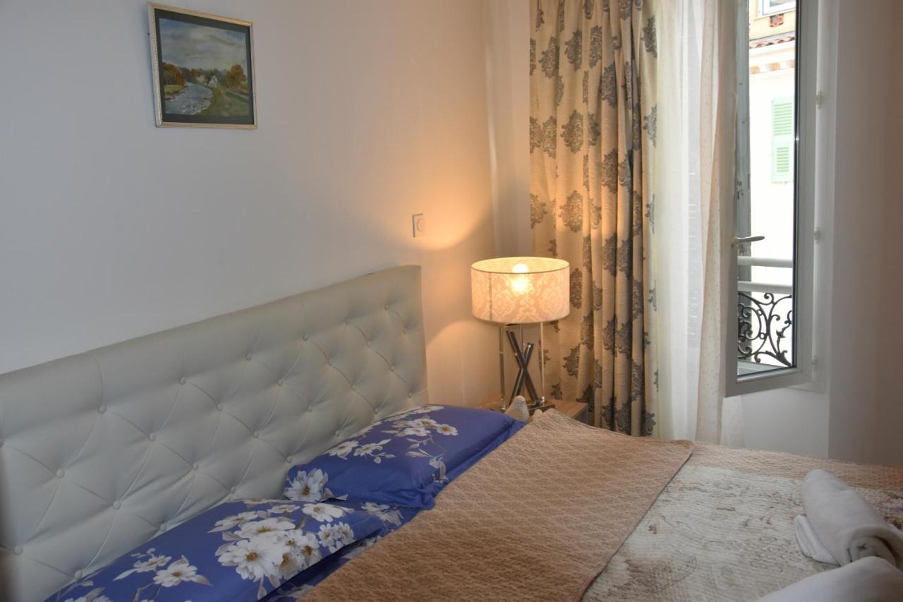 D'azur Near Palais Des Festivals Apartment *